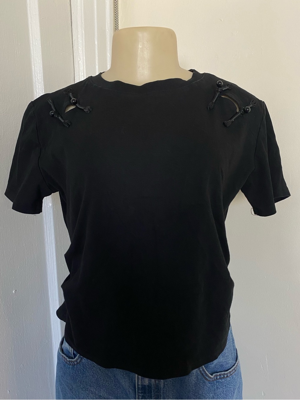 Black cropped top